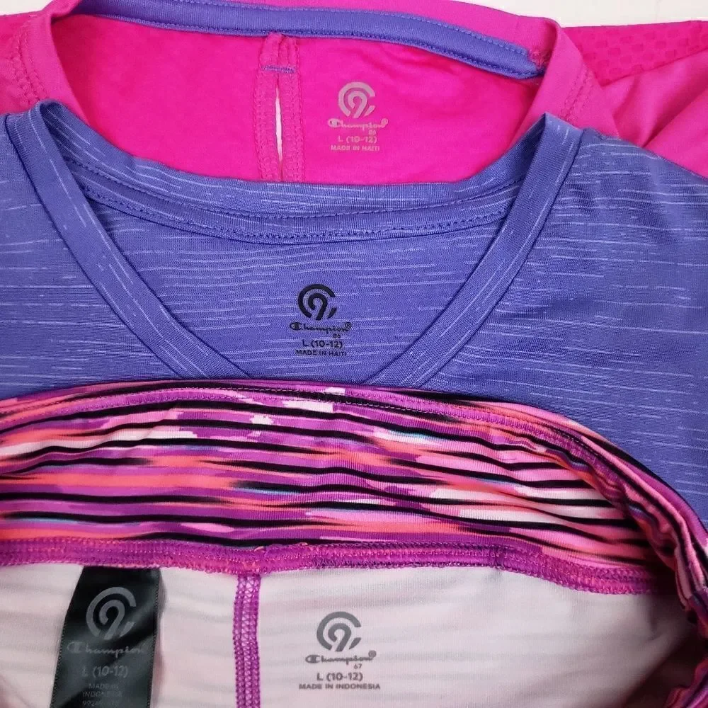 Girls Champion shirts and shorts lot size Large